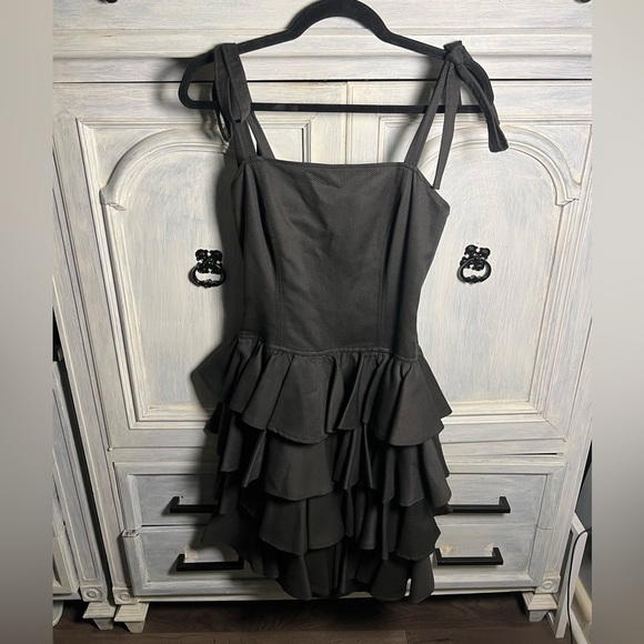 Vintage Barboglio Black Textured Ruffle Tiered Bow Tie Straps Cocktail Dress‎ - Picture 1 of 8